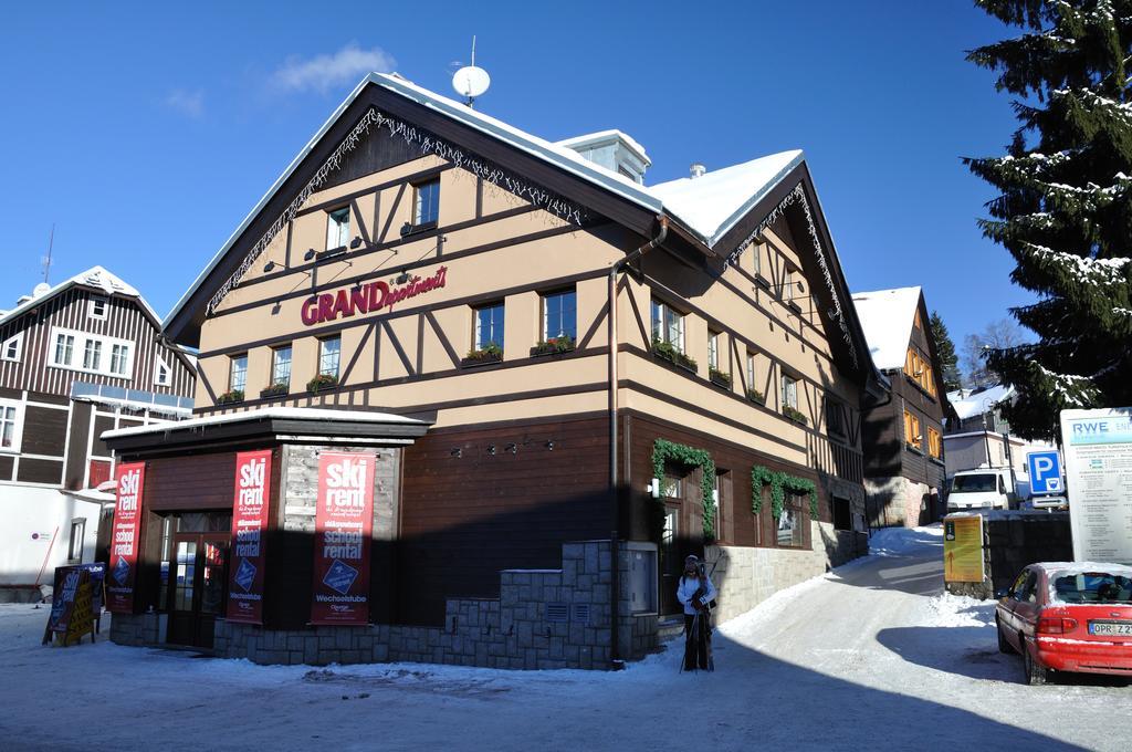 Grand Apartments スピンドレルフ・ムリン エクステリア 写真